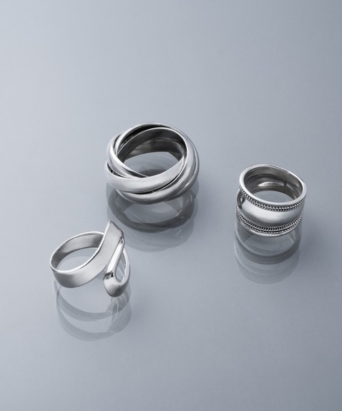YArKA（ヤーカ）の「【YArKA/ヤーカ】quad 4layer volume ring [oasV4] / 4レイヤー甲丸ボリュームリング（リング・レディース・シルバー・#13/#11/#19）」の8枚目の写真