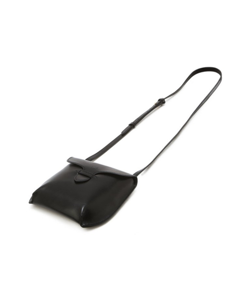athe（アテ）の「[SELLE] ブラックベジタブルレザー ミニクロスバッグ AAWA6F572BK（ショルダーバッグ・レディース・ブラック・FREE）」の6枚目の写真