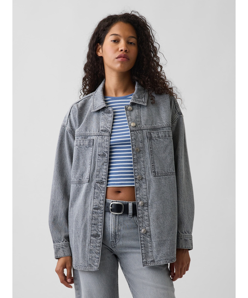 GAP(ギャップ)の「デニム オーバーサイズシャケット(デニムジャケット・レディース・グレー・L/M/S)」の1枚目の写真