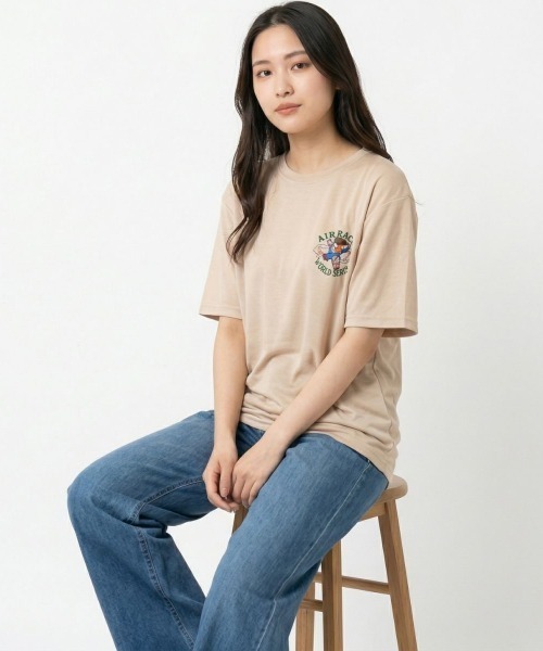 Belle Cie（ベルシー）の「オーバーサイズ バックプリント ロゴ レトロ アメカジ 半袖Tシャツ（Tシャツ/カットソー・レディース・ベージュ/チャコールグレー/ホワイト・L/XL/XXL）」の3枚目の写真