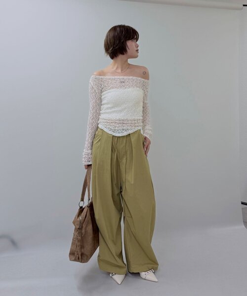 mline（エムライン）の「[mline]オフショル ドレープトップス（Tシャツ/カットソー・レディース・アイボリー/チャコールグレー・FREE）」の18枚目の写真