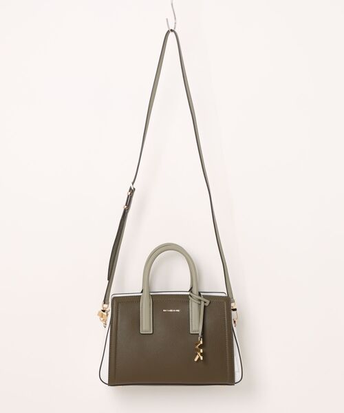MICHAEL KORS(マイケルコース)の「LAILA カラーブロック ぺブルレザー サッチェル スモール(ハンドバッグ・レディース・グリーン系その他・FREE)」の5枚目の写真