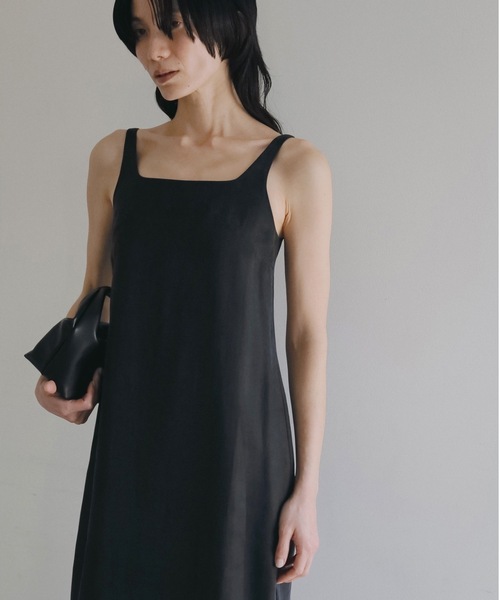anuke（アンヌーク）の「Squareneck Pencil Onepiece（ワンピース・レディース・モカ/ブラック・36inch/38inch）」の3枚目の写真