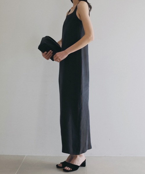 anuke（アンヌーク）の「Squareneck Pencil Onepiece（ワンピース・レディース・モカ/ブラック・36inch/38inch）」の5枚目の写真