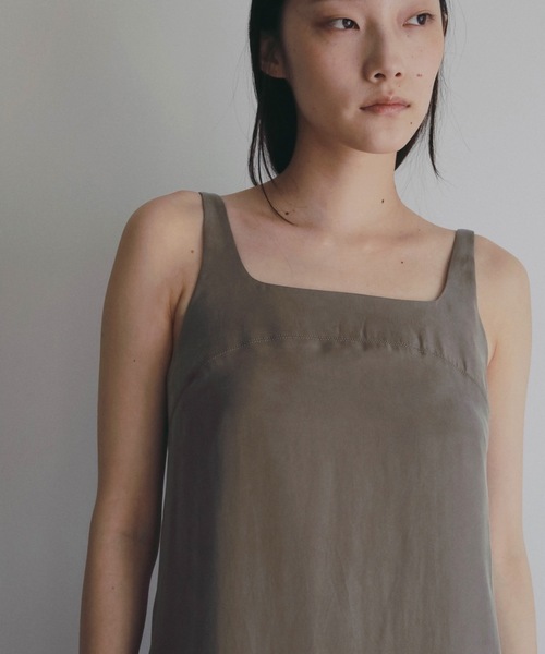 anuke（アンヌーク）の「Squareneck Pencil Onepiece（ワンピース・レディース・モカ/ブラック・36inch/38inch）」の7枚目の写真