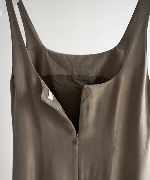 anuke（アンヌーク）の「Squareneck Pencil Onepiece（ワンピース・レディース・モカ/ブラック・36inch/38inch）」の14枚目の写真