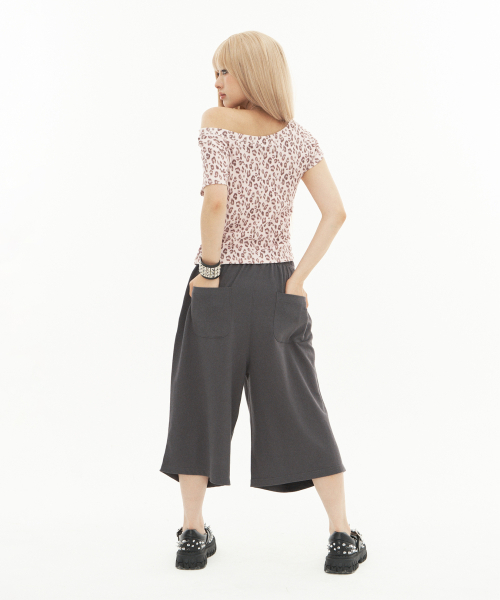 SETUP-EXE(セットアップイーエックスイー)の「BABY WIDE NECK TOP / LEOPARD PINK(Tシャツ/カットソー・レディース・その他・OS)」の5枚目の写真