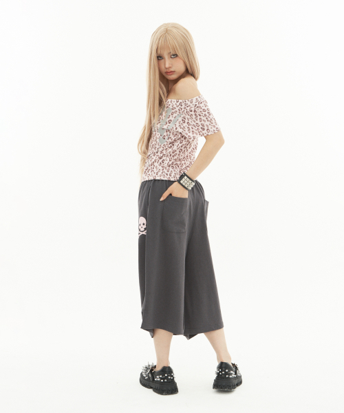 SETUP-EXE(セットアップイーエックスイー)の「BABY WIDE NECK TOP / LEOPARD PINK(Tシャツ/カットソー・レディース・その他・OS)」の4枚目の写真