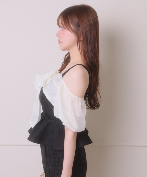 LIPSERVICE（リップサービス）の「リボンオフショルペプラムトップス（Tシャツ/カットソー・レディース・ブラウン/ブラック/ピンク/アイボリー・FREE）」の10枚目の写真