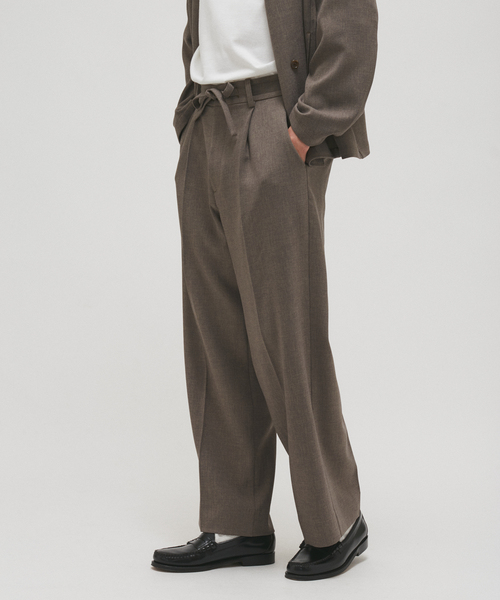 JOURNAL STANDARD(ジャーナルスタンダード)の「エフォートレス イージー トラウザーズ(スラックス・メンズ・ベージュ/ライトグレー/ネイビー・SMALL/MEDIUM/LARGE)」の4枚目の写真