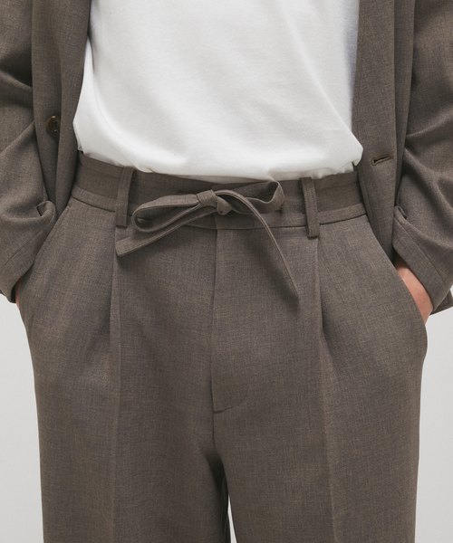 JOURNAL STANDARD(ジャーナルスタンダード)の「エフォートレス イージー トラウザーズ(スラックス・メンズ・ベージュ/ライトグレー/ネイビー・SMALL/MEDIUM/LARGE)」の7枚目の写真
