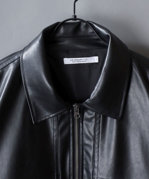 SITRY(シトリー)の「Synthetic Leather A-2 Jacket/フェイクレザー オーバーサイズ A-2フライトジャケット ブルゾン(ブルゾン・メンズ・ブラック・M/L/LL)」の4枚目の写真