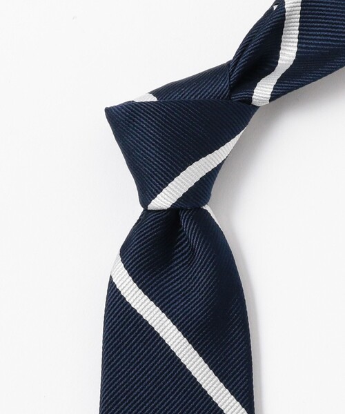 BEAMS PLUS(ビームスプラス)の「Ivy Tie Regimental Bar Stripe(ネクタイ・メンズ・ブルー/シルバー/グリーン/ワイン/イエロー・ONE SIZE)」の8枚目の写真