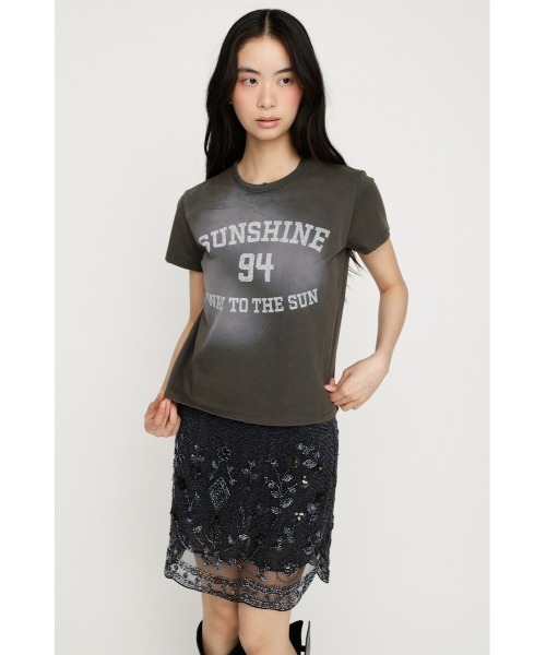 SLY（スライ）の「SPRAY OVER LOGO T/SH スプレーオーバーロゴトップス 秋服 春服 夏服（Tシャツ/カットソー・レディース・バーガンディー/ブルー/カーキ・FREE）」の6枚目の写真