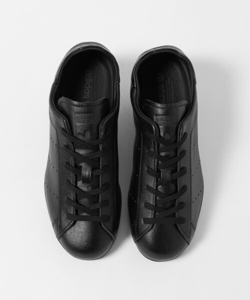 adidas Originals(アディダスオリジナルス)の「<adidas Originals>STAN SMITH LO PRO スニーカー(スニーカー・レディース・ホワイト/ブラック・23cm/23.5cm/24cm/25.5cm/24.5cm/25cm/22.5cm)」の4枚目の写真