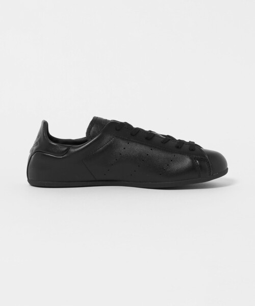 adidas Originals(アディダスオリジナルス)の「<adidas Originals>STAN SMITH LO PRO スニーカー(スニーカー・レディース・ホワイト/ブラック・23cm/23.5cm/24cm/25.5cm/24.5cm/25cm/22.5cm)」の5枚目の写真