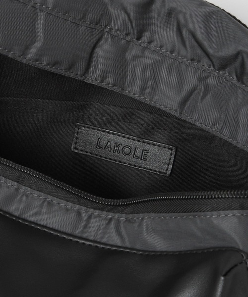 LAKOLE(ラコレ)の「オックスコンビボディーバッグ / 1057306(ボディバッグ/ウエストポーチ・メンズ・ネイビー/ブラック/チャコール・FREE)」の14枚目の写真