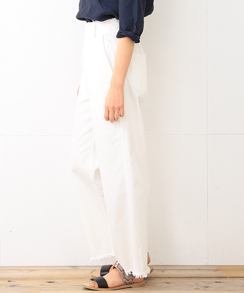 B:MING by BEAMS（ビーミングバイビームス）の「【予約】【InRed6月号掲載】【VERY5月号掲載】ビーミング by ビームス / フリンジデニムパンツ（デニムパンツ・レディース・ホワイト/インディゴブルー・MEDIUM/SMALL）」の13枚目の写真