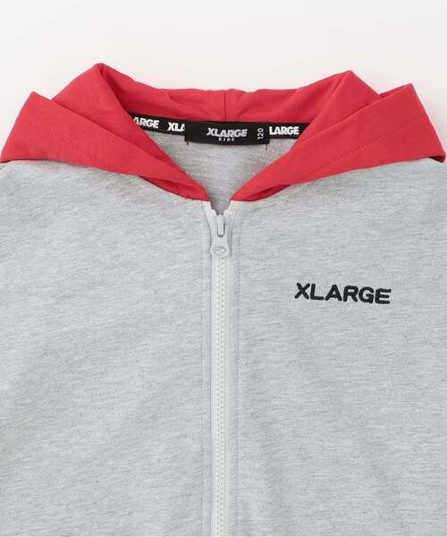XLARGE KIDS(エクストララージキッズ)の「ファニーゴリラ カラーブロックジップパーカ(Tシャツ/カットソー・キッズ・ブラック/トップグレー・100cm/90cm/110cm/140cm/130cm/80cm/120cm)」の4枚目の写真