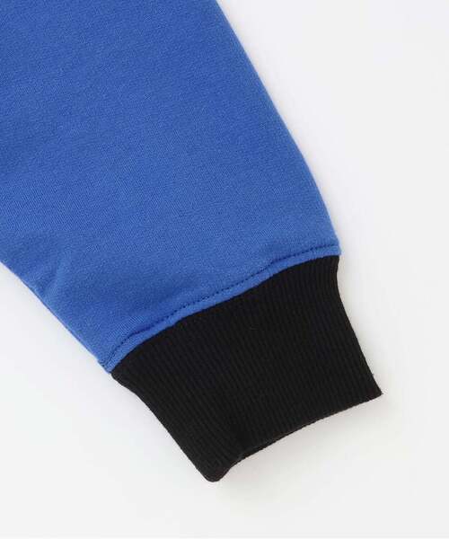 XLARGE KIDS(エクストララージキッズ)の「ファニーゴリラ カラーブロックジップパーカ(Tシャツ/カットソー・キッズ・ブラック/トップグレー・100cm/90cm/110cm/140cm/130cm/80cm/120cm)」の5枚目の写真