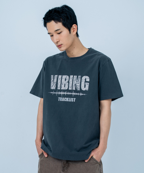 QUTON(ク―トン)の「バイビングピグメントオーバーサイズ半袖Tシャツ(Tシャツ/カットソー・レディース・チャコール/ブラック/ライトグレー・2/1)」の4枚目の写真