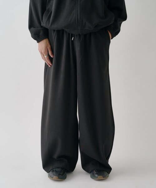 goocy(グーシー)の「ボンディングスウェットバルーンパンツ(スウェットパンツ・メンズ・ブラウン/ブラック/グレー・LARGE/MEDIUM/X-LARGE)」の4枚目の写真