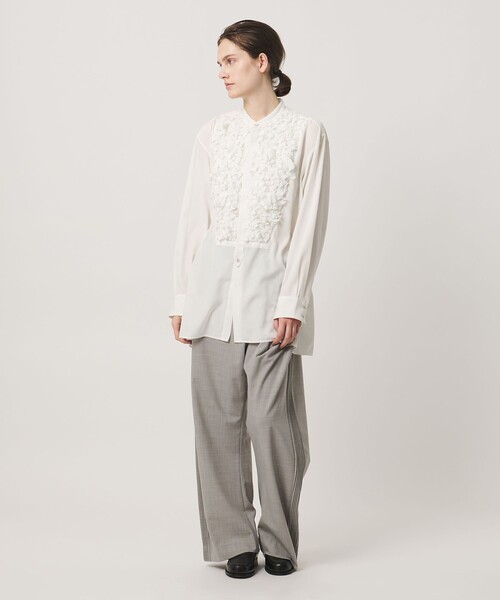 Pheeta(フィータ)の「<Pheeta>Vivien ノーカラーシャツ / 016C-22(シャツ/ブラウス・レディース・ブラック/ホワイト・FREE)」の16枚目の写真