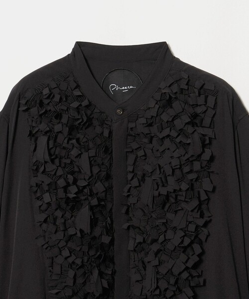 Pheeta(フィータ)の「<Pheeta>Vivien ノーカラーシャツ / 016C-22(シャツ/ブラウス・レディース・ブラック/ホワイト・FREE)」の11枚目の写真