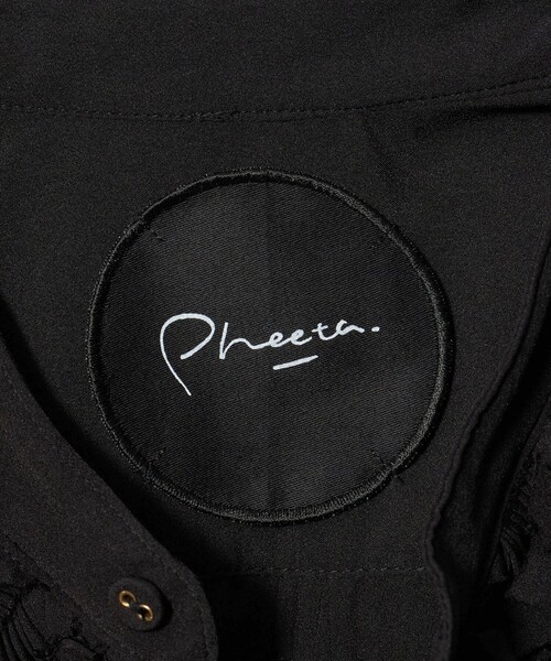 Pheeta(フィータ)の「<Pheeta>Vivien ノーカラーシャツ / 016C-22(シャツ/ブラウス・レディース・ブラック/ホワイト・FREE)」の7枚目の写真