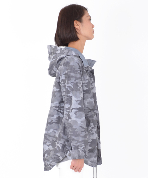 TATRAS(タトラス)の「TATRAS(タトラス)エクスクルーシブリバーシブルモッズコート(モッズコート・レディース・ライトグレー・1/3/2)」の4枚目の写真