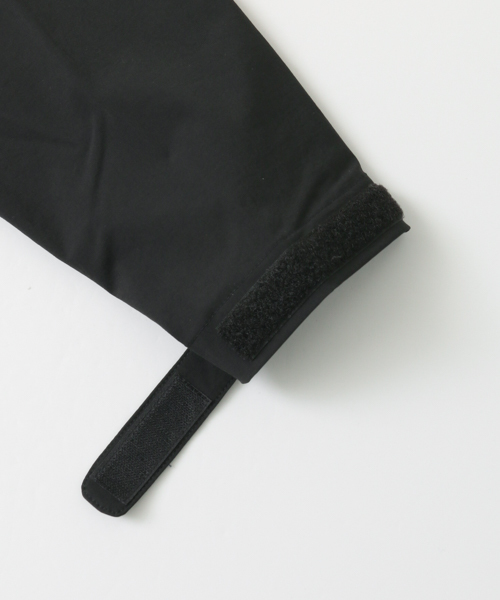 URBAN RESEARCH(アーバンリサーチ)の「UR COMFORT STRETCH SHELL(ブルゾン・メンズ・ブラック・MEDIUM/LARGE)」の19枚目の写真