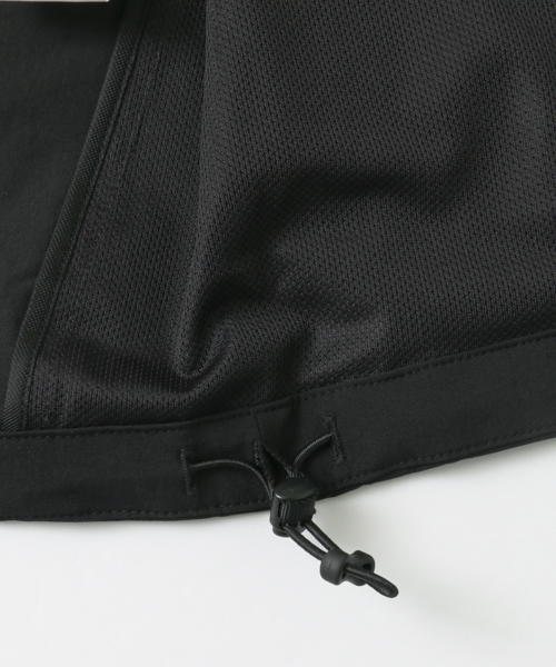 URBAN RESEARCH(アーバンリサーチ)の「UR COMFORT STRETCH SHELL(ブルゾン・メンズ・ブラック・MEDIUM/LARGE)」の14枚目の写真