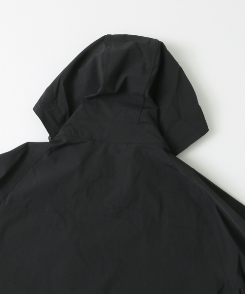 URBAN RESEARCH(アーバンリサーチ)の「UR COMFORT STRETCH SHELL(ブルゾン・メンズ・ブラック・MEDIUM/LARGE)」の7枚目の写真