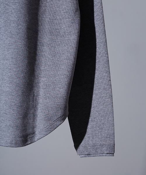 wjk black（ﾀﾞﾌﾞﾙｼﾞｪｲｹｲﾌﾞﾗｯｸ）の「【wjk black】≪STUDIOUS限定≫HEAVY WAFFLE HENRYNECK（Tシャツ/カットソー・メンズ・トップグレー/ホワイト・1/3/2）」の12枚目の写真