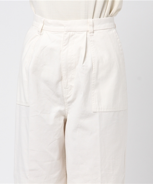 mysty woman（ミスティウーマン）の「バックツイルベイカーワイドパンツ（その他パンツ・レディース・レッド/ベージュ/オフホワイト/カーキ・MEDIUM/SMALL）」の9枚目の写真