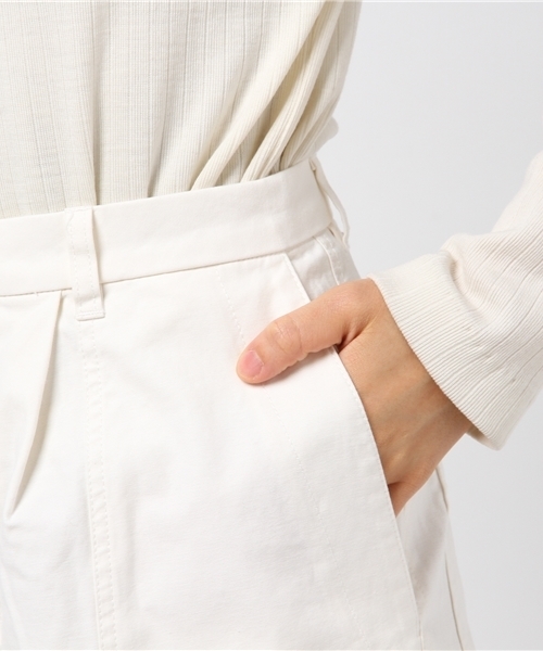 mysty woman（ミスティウーマン）の「バックツイルベイカーワイドパンツ（その他パンツ・レディース・レッド/ベージュ/オフホワイト/カーキ・MEDIUM/SMALL）」の11枚目の写真