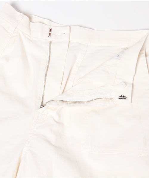 mysty woman（ミスティウーマン）の「バックツイルベイカーワイドパンツ（その他パンツ・レディース・レッド/ベージュ/オフホワイト/カーキ・MEDIUM/SMALL）」の5枚目の写真