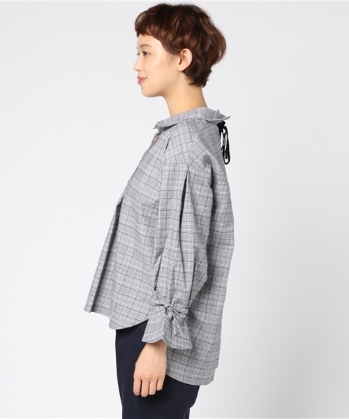 VENCEEXCHANGE（ヴァンスエクスチェンジ）の「グレンチェックバックリボンブラウス              （シャツ/ブラウス・レディース・グレー/ブラウン・MEDIUM）」の9枚目の写真