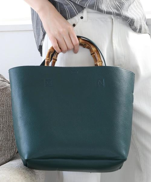 coen（コーエン）の「【新色:ベージュ/マスタード/ダークグリーン】フェイクレザーバンブー2WAYトートバッグ（トートバッグ・レディース・ブラック/ブラウン/オフホワイト/ベージュ/マスタード/ダークグリーン・FREE）」の5枚目の写真