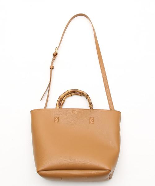 coen（コーエン）の「【新色:ベージュ/マスタード/ダークグリーン】フェイクレザーバンブー2WAYトートバッグ（トートバッグ・レディース・ブラック/ブラウン/オフホワイト/ベージュ/マスタード/ダークグリーン・FREE）」の22枚目の写真