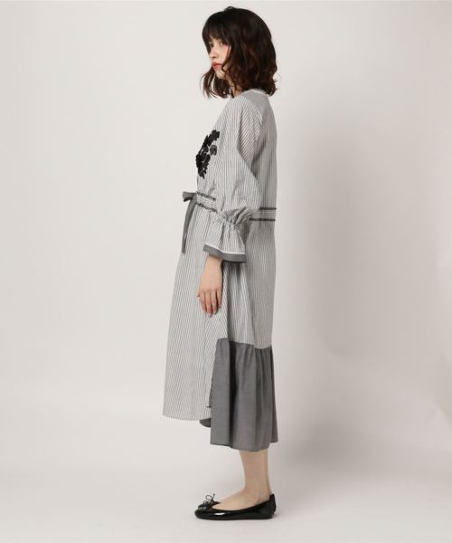 Re.Verofonna(ヴェロフォンナ)の「エンブロイダリーストライプ Re.Verofonna(ヴェロフォンナ)の「エンブロイダリーストライプ