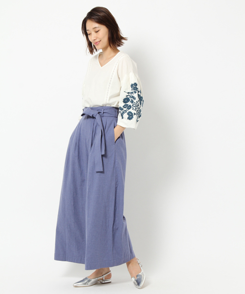 laboratory work（ラボラトリーワーク）の「タックエアリーワイドパンツ（その他パンツ・レディース・杢グレー/ベージュ/ブルー・MEDIUM/SMALL）」の6枚目の写真