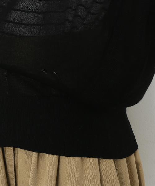 ADAM ET ROPE'(アダムエロペ)の「ハイゲージコクーンカーディガン(カーディガン/ボレロ・レディース・ブラック/ライトグレー/ベージュ・FREE)」の7枚目の写真