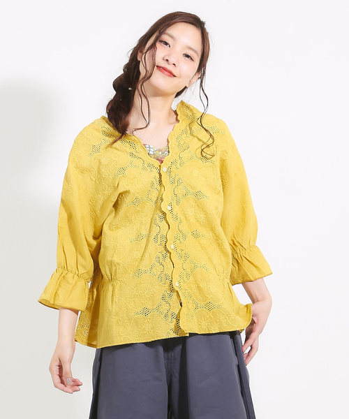 CUBE SUGAR（キューブシュガー）の「スカラップレース6分袖ブラウス（シャツ/ブラウス・レディース・ホワイト/ブラック/イエロー/レッド・M）」の3枚目の写真