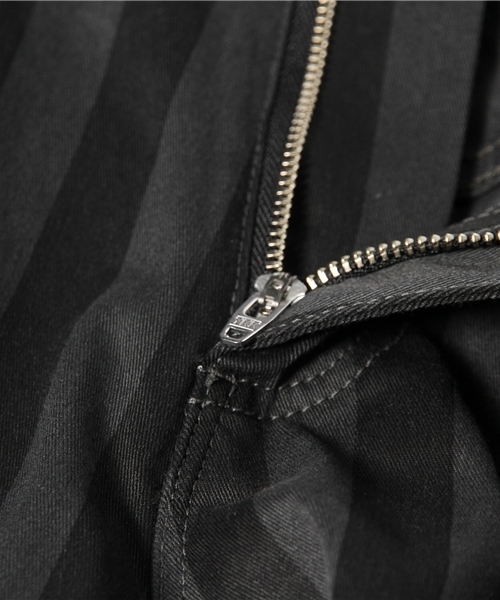 MONKEY TIME（モンキータイム）の「MT ストライププリント ストレッチツイルジェギンス (Jeggings)②◆§（その他パンツ・メンズ・ダークグレー/オフホワイト・LARGE/X-LARGE/SMALL/MEDIUM）」の3枚目の写真