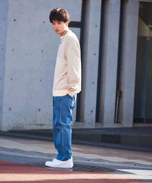 kutir（クティール）の「オーバーシルエット ジャガードニット プルオーバー（ニット/セーター・メンズ・ホワイト/ブラック系その他・MEDIUM/LARGE）」の4枚目の写真