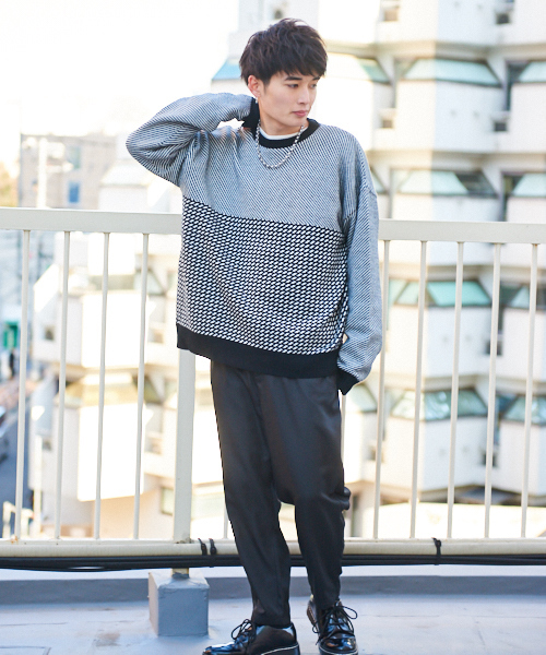 kutir（クティール）の「オーバーシルエット ジャガードニット プルオーバー（ニット/セーター・メンズ・ホワイト/ブラック系その他・MEDIUM/LARGE）」の13枚目の写真