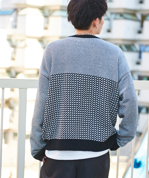 kutir（クティール）の「オーバーシルエット ジャガードニット プルオーバー（ニット/セーター・メンズ・ホワイト/ブラック系その他・MEDIUM/LARGE）」の18枚目の写真