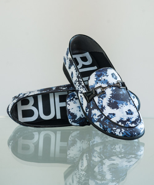Buffalo Bobs（バッファローボブズ）の「COSTA-COMFORT(コスタ-コンフォート)ビット ローファー　バブーシュ（ローファー・メンズ・ブラック/ネイビー/グレー/サックスブルー/ダークグレー・41/43）」の2枚目の写真
