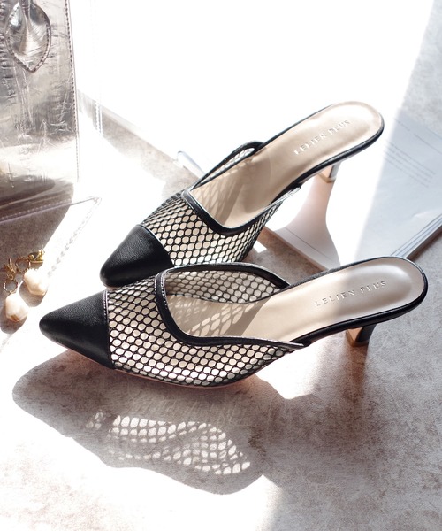 AmiAmi(アミアミ)の「スクエアカットミュールサンダル/6センチヒール/ポインテッドトゥ/キトゥンヒール(サンダル・レディース・ブラック/ブラウン/アイボリー/ブラック系その他/レオパード/グレイッシュベージュ/パイソン/オリーブ/ブラウン系その他/キャメル/アニマル/ワイン/ブラック系その他2/ブラウン系その他2/ベージュ/ホワイト系その他/ベージュ系その他/ブラック系その他3/モカ/ホワイト/ブラウン系その他3/チェック/ホワイト系その他2/ベージュ系その他2/ブラック系その他4/ナチュラル/その他・LL/S/M/L)」の10枚目の写真